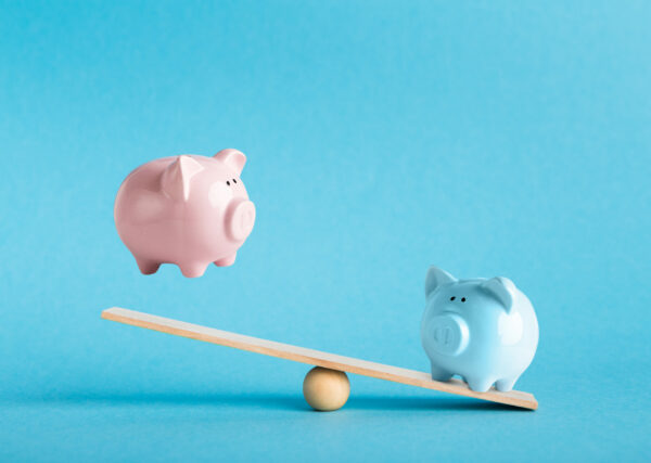 Comparison of two variants of investing money with piggy banks