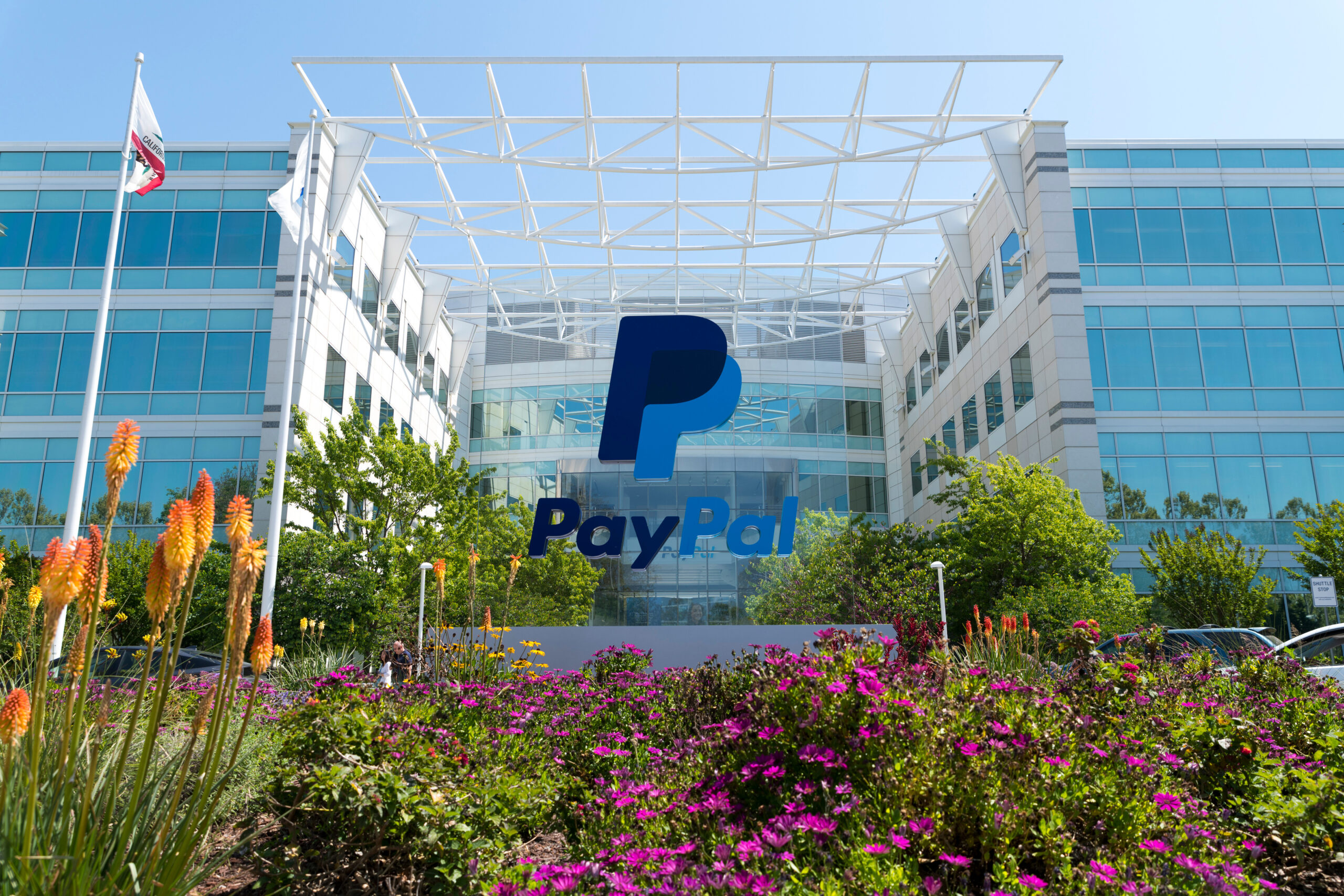 Exterior view of Paypal 's headquarters in Silicon Valley.