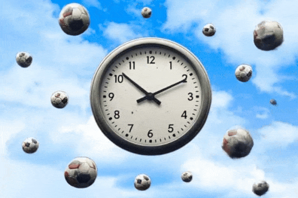 Imagetovideomakethesoccerballsorbitaroundtheclock_1-ezgif.com-optimize