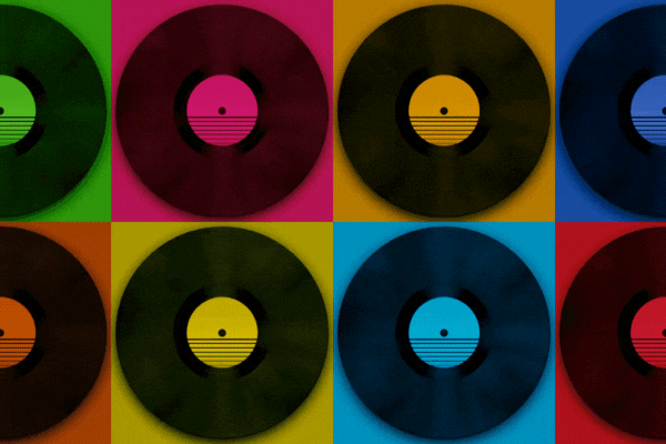 Spinning vinyl discs on simple colors background. Seamless looping footage.Old technology. Retro design. 3D animation of music record rotating. Loop animation. Retro music vintage, Synthwave style
