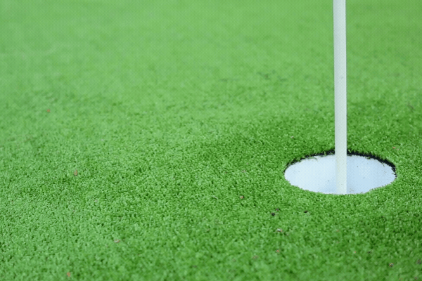 golf putt